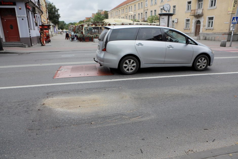 Plastikinių greičio slopinimo kalnelių Klaipėdoje nebeliks