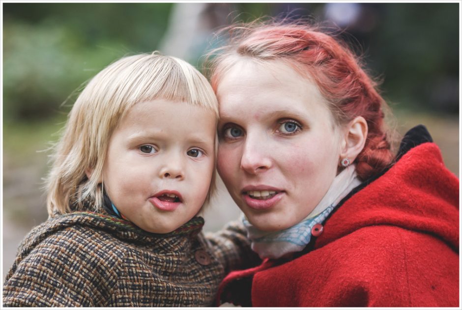 Netradicinė daugiavaikė mama: tegul eina, braido, patiria