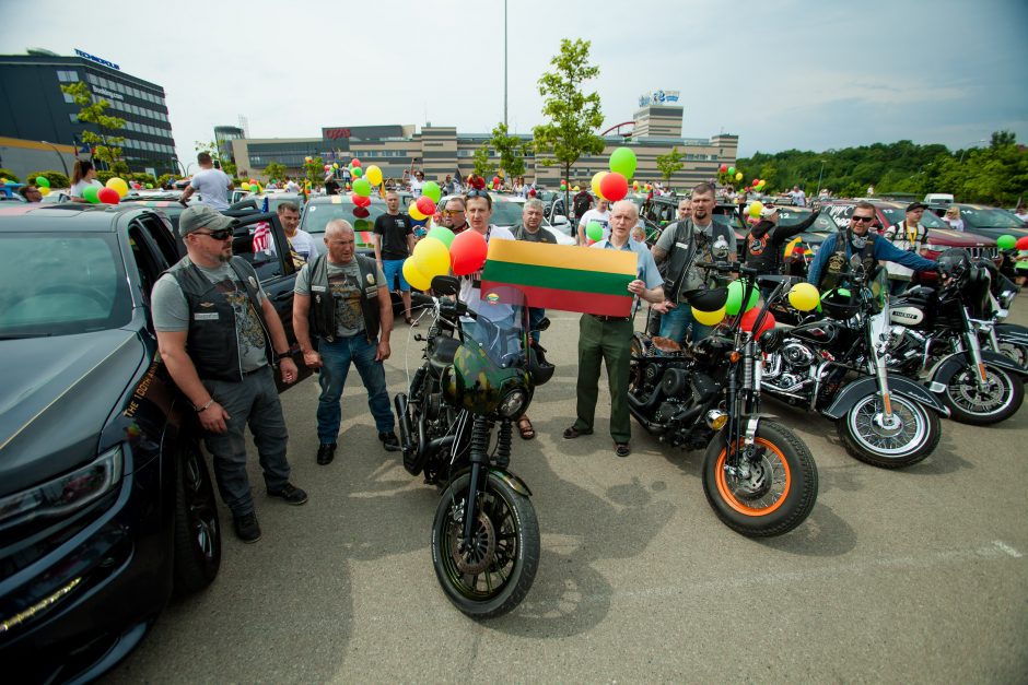 „Jeep“ gerbėjai Lietuvai dovanojo tautišką rekordą