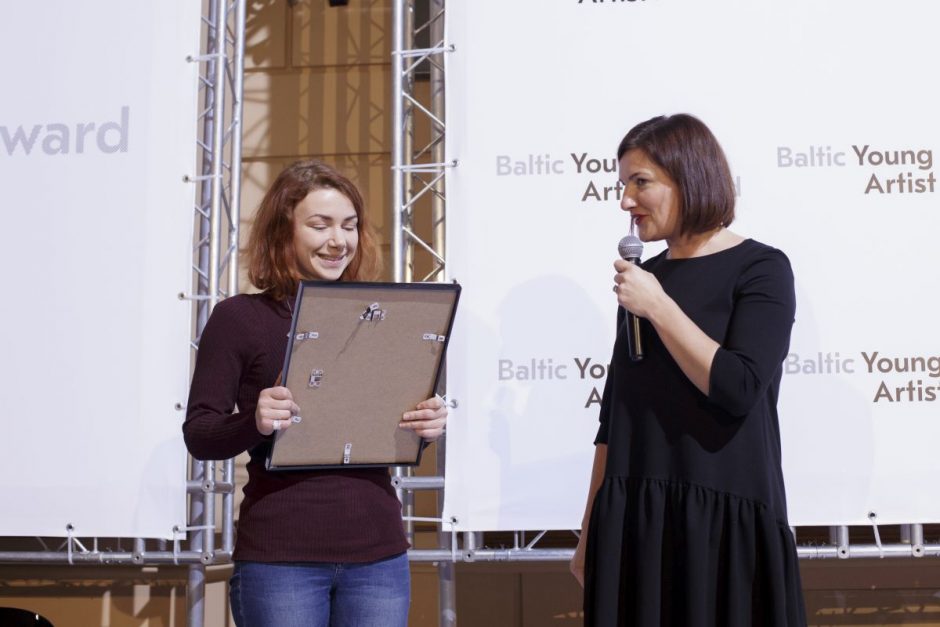 VDA studentės papuošalai sužavėjo tarptautinę publiką