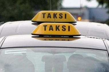 Klaipėdoje mušamą taksistą apgynė kolegos