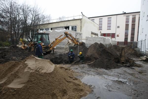 „Gintaro“ baseino rekonstrukcija užsitęs 