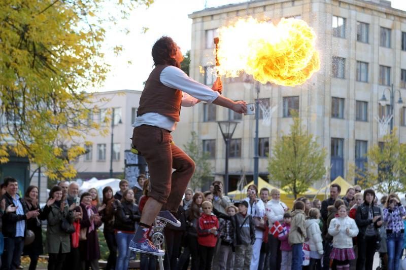 Gatvės teatrų festivalyje netrūksta linksmybių