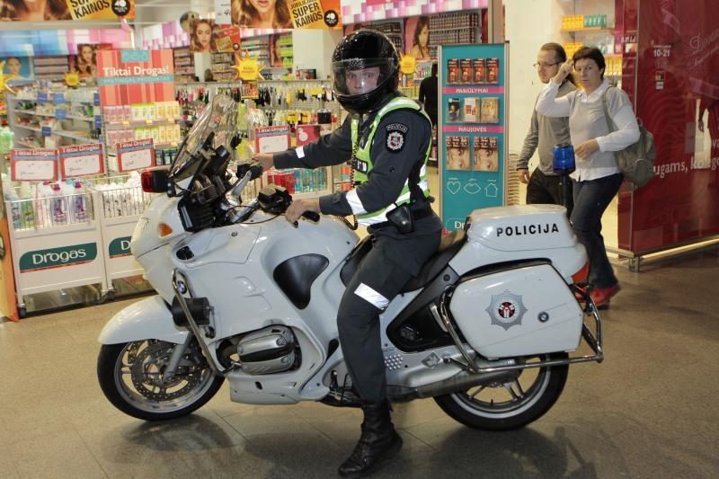 Uostamiesčio moksleiviams – policijos šventė