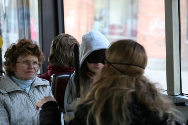 Akliesiems sunku keliauti po Klaipėdą autobusais