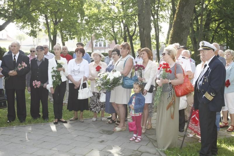 Skulptūrų parke pagerbta žuvusi laivo „Linkuva“ įgula