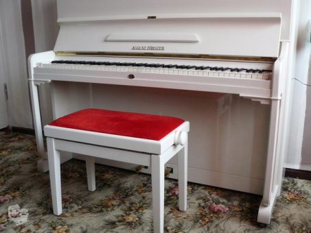 Skelbimas - *** Parduodamas baltas "AUGUST FORSTER" pianinas...