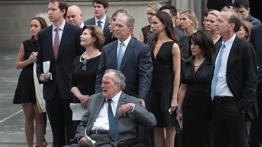 Atsisveikinimas su B. Bush 