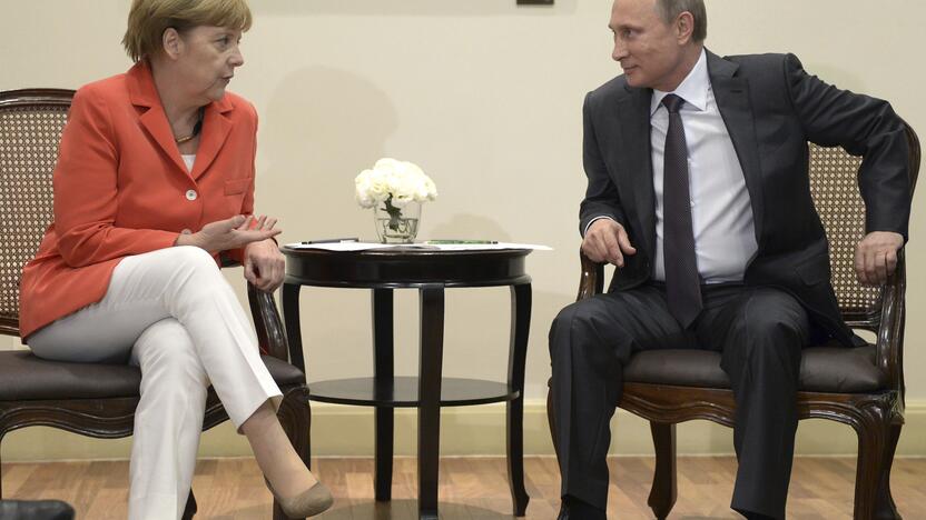 Angela Merkel ir Vladimiras Putinas