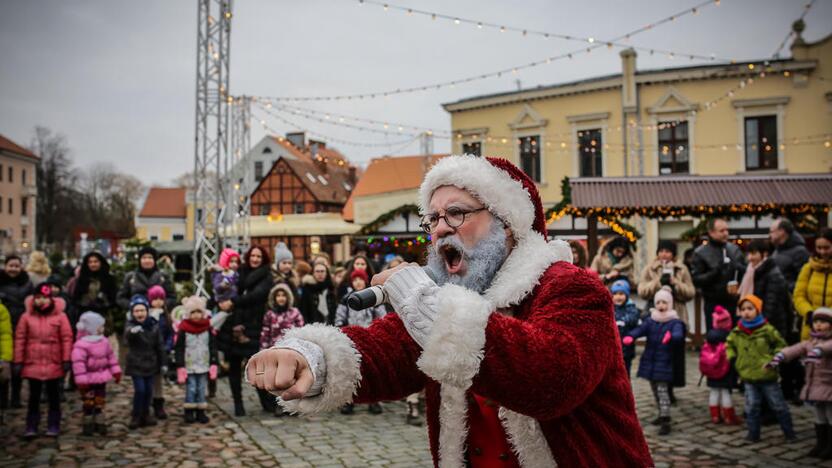 Šeimų popietė su Kalėdų Seneliu