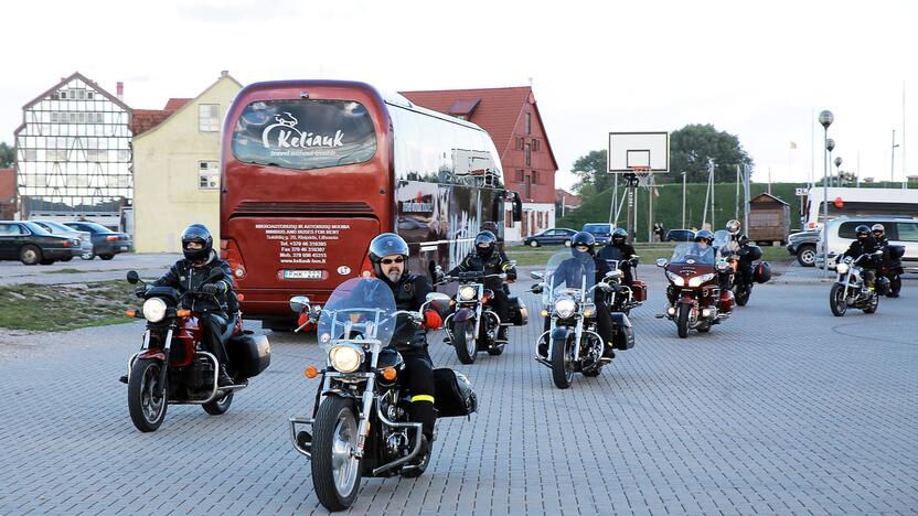 Klaipėdoje finišavo „Motobrolio paramos ralis“