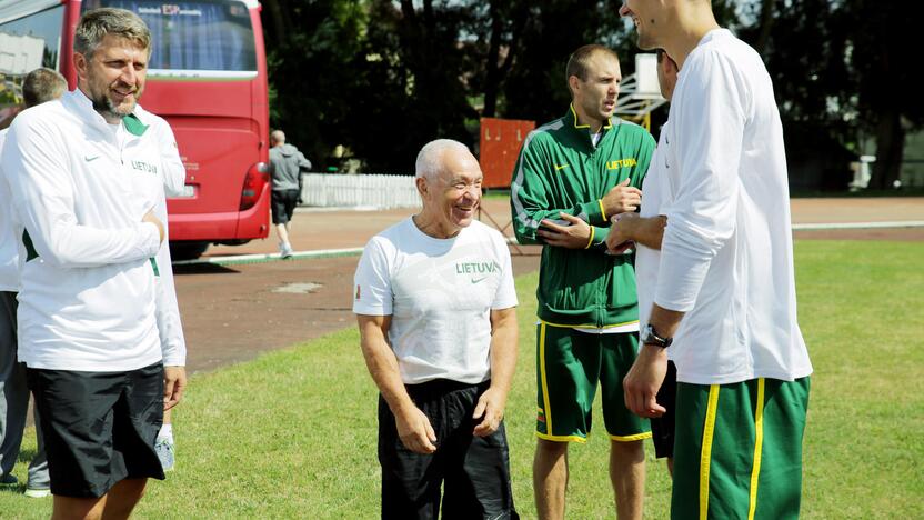 Lietuvos krepšinio komandos treniruotė