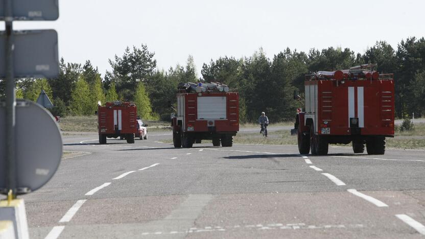 Kuršių nerijos gaisrą sutramdė gausios ugniagesių ir kariškių pajėgos