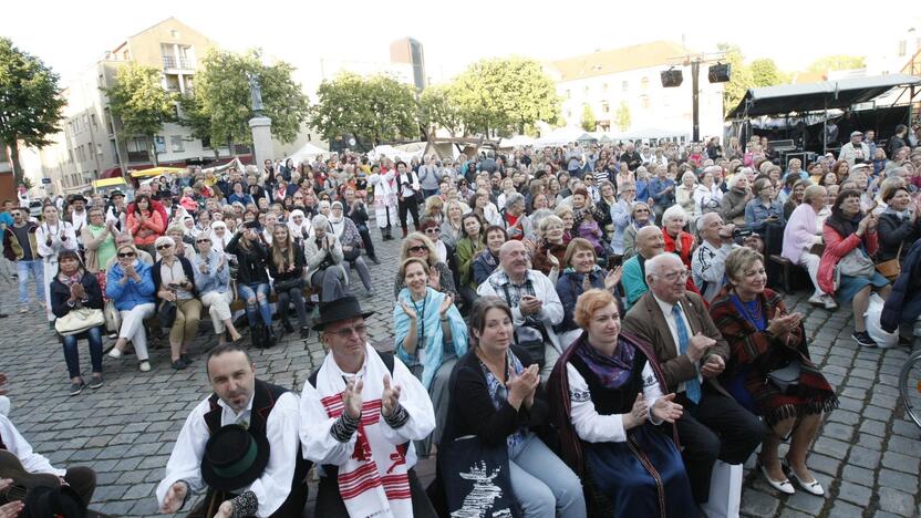 Uostamiestyje prasidėjo festivalis „Lauksnos“