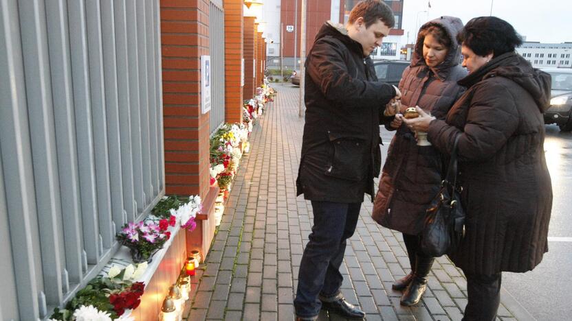 Klaipėdiečiai pagerbė sudužusio Juodojoje jūroje lėktuvo aukas