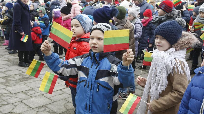 Mažieji patriotai jau atšventė Nepriklausomybės dieną