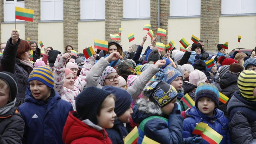 Mažieji patriotai jau atšventė Nepriklausomybės dieną