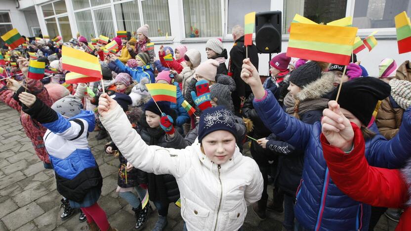 Mažieji patriotai jau atšventė Nepriklausomybės dieną