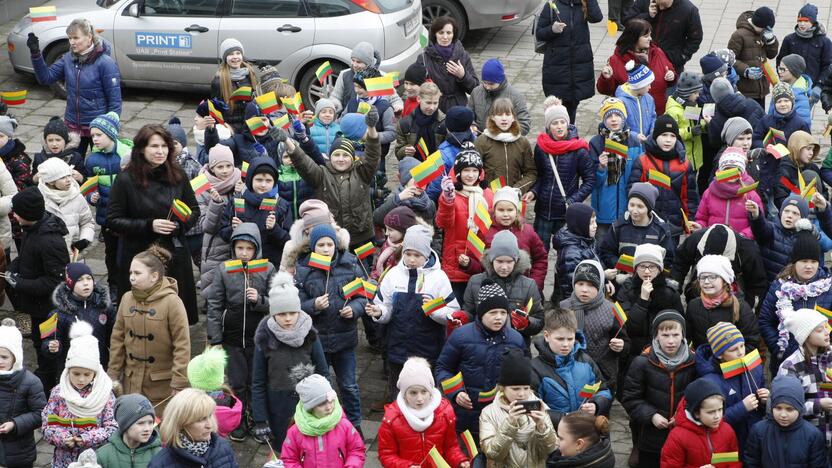 Mažieji patriotai jau atšventė Nepriklausomybės dieną