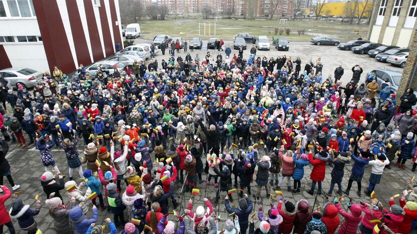 Mažieji patriotai jau atšventė Nepriklausomybės dieną