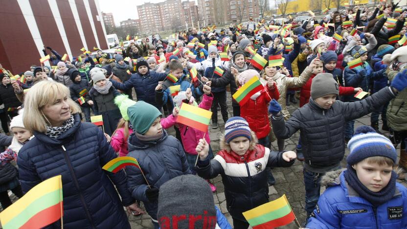 Mažieji patriotai jau atšventė Nepriklausomybės dieną