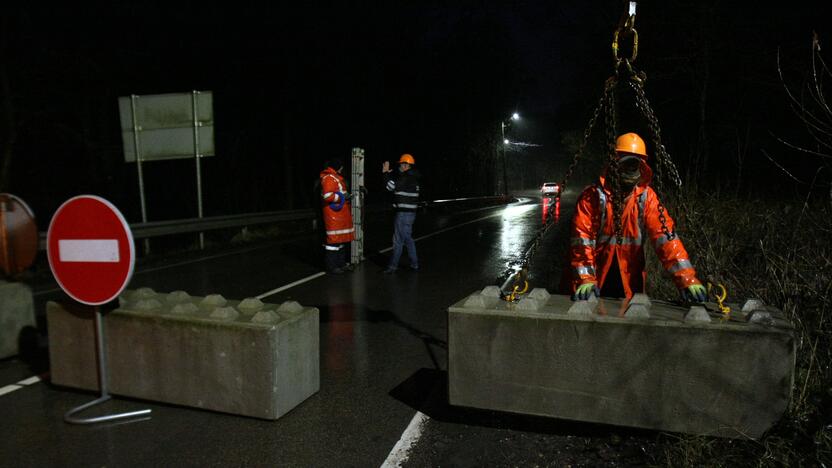 Blokuojami įvažiavimai į Kauną