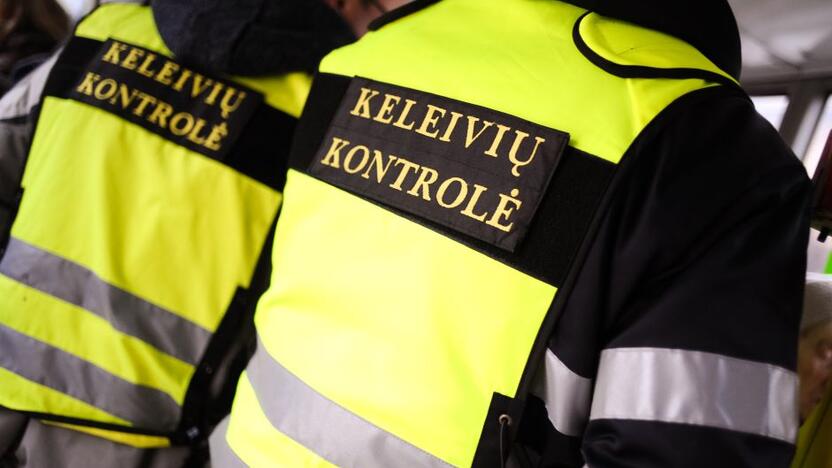 Istorija: keleivių kontrolieriai esą pagarbiai bendravo su negalią turinčia moterimi, tačiau klaipėdietė tikino kitaip.