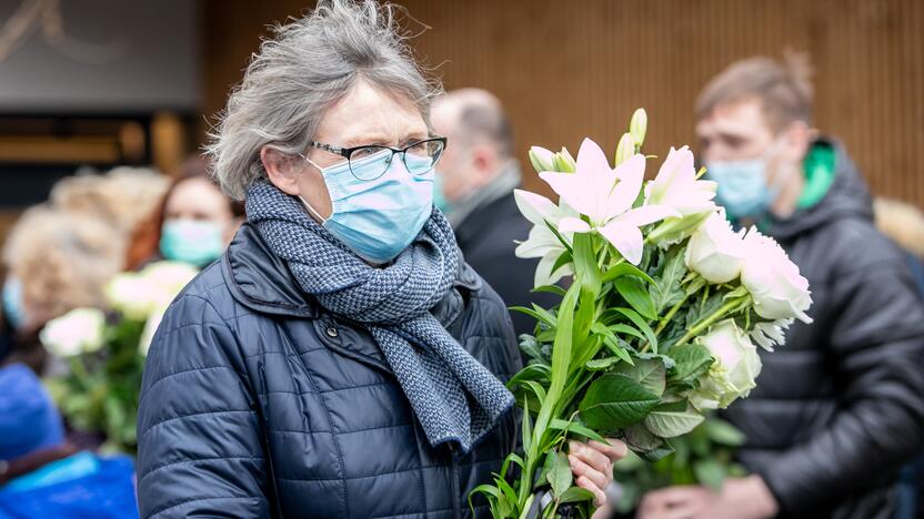 Amžinojo poilsio išlydėtas J. Mačiulis