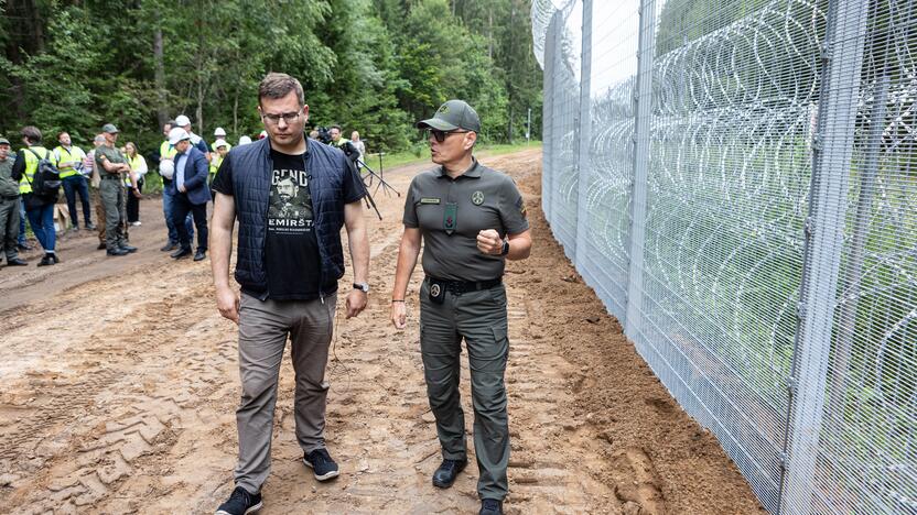 Švenčionių rajone vykdomo fizinio barjero statybos