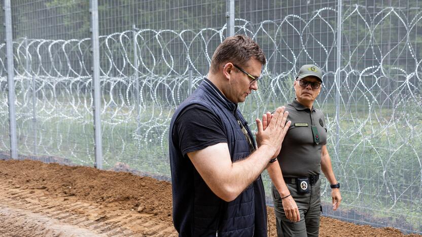 Švenčionių rajone vykdomo fizinio barjero statybos