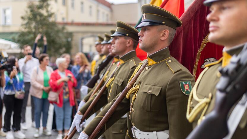 Triumfo eisena  nuo Aušros vartų iki Valdovų rūmų 