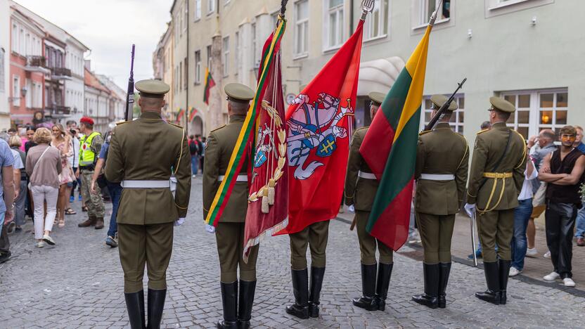 Triumfo eisena  nuo Aušros vartų iki Valdovų rūmų 