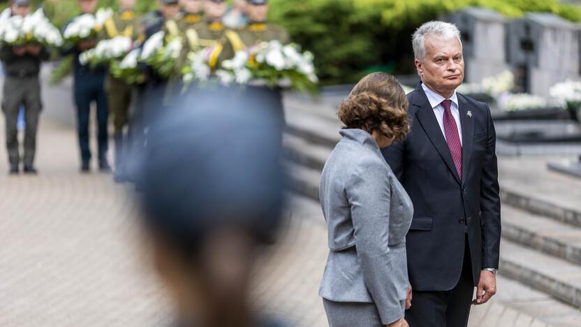 Medininkų žudynių pagerbimo ceremonija Antakalnio kapinėse