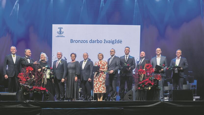 Įvertinimas: bronzos „Darbo žvaigždė“ įteikta už ypatingus nuopelnus šalies verslui.