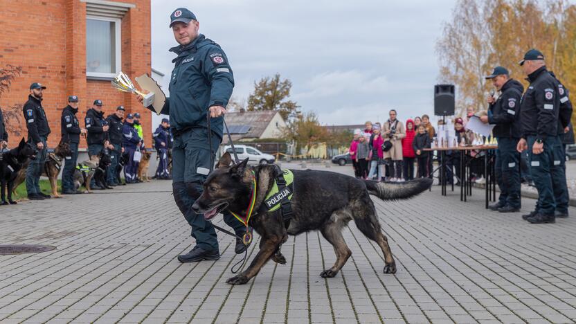 Policijos kinologų daugiakovės pirmenybių apdovanojimai