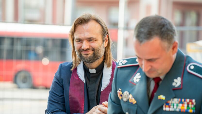 Policijos obelisko kapsulės įkasimo ceremonija