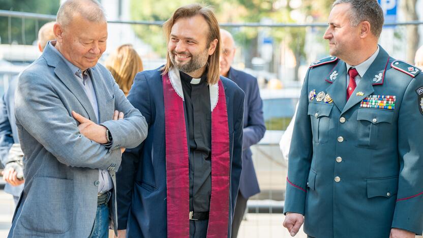 Policijos obelisko kapsulės įkasimo ceremonija