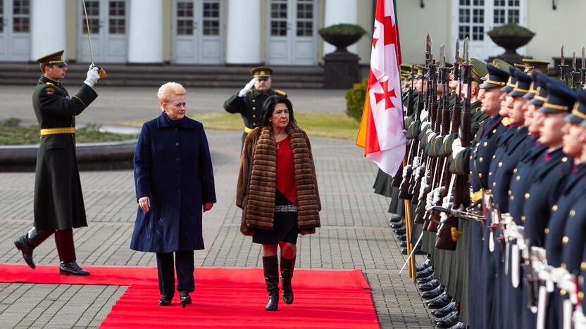 Į Lietuvą atvyko Gruzijos prezidentė