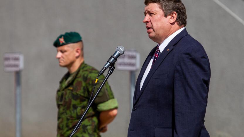 Sausumos pajėgų vado pareigų perdavimo ceremonija