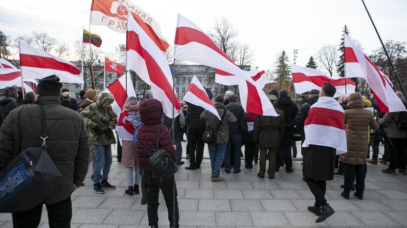 Iškilmingos sukilimo vadų laidotuvės