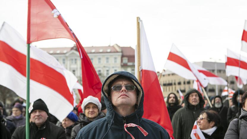 Iškilmingos sukilimo vadų laidotuvės