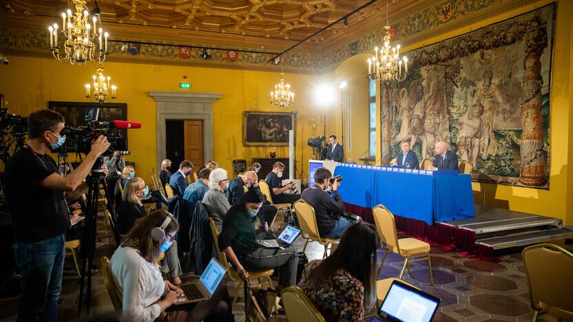 Partijų spaudos konferencijos