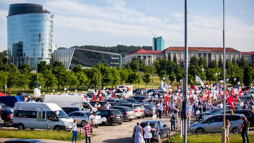 Šeimų maršo protestas prie Seimo