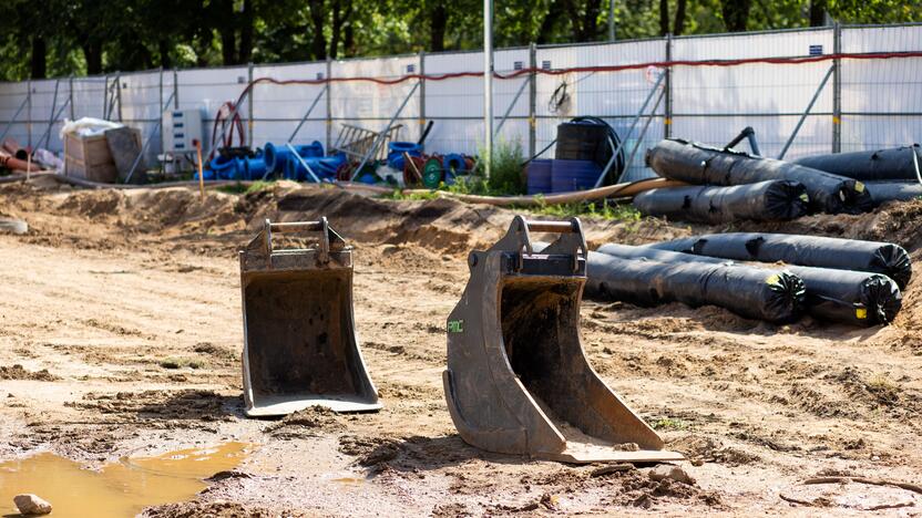 Tęsiasi Lazdynų baseino statybos