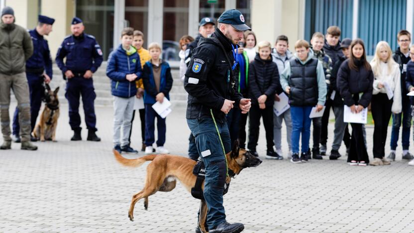 Policijos kinologų daugiakovės pirmenybių apdovanojimai