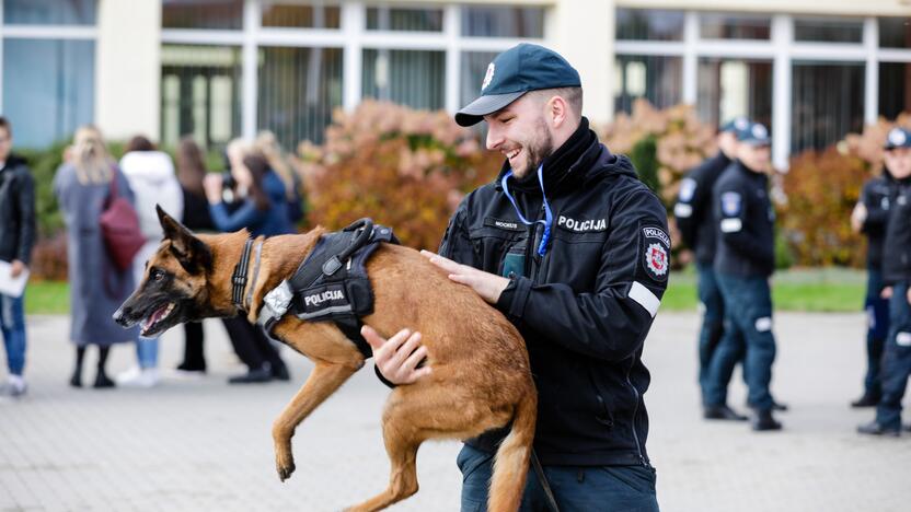 Policijos kinologų daugiakovės pirmenybių apdovanojimai