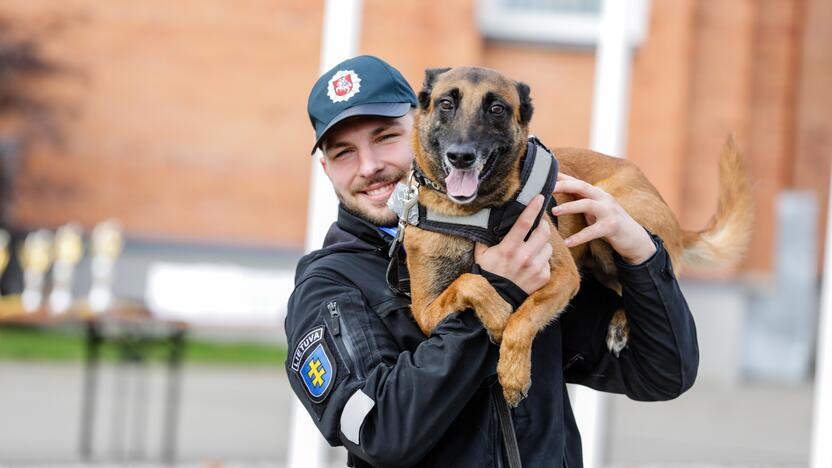 Policijos kinologų daugiakovės pirmenybių apdovanojimai