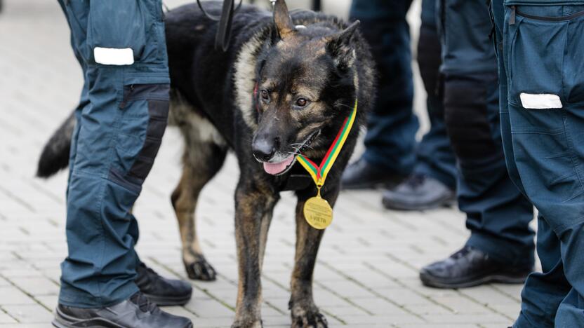 Policijos kinologų daugiakovės pirmenybių apdovanojimai