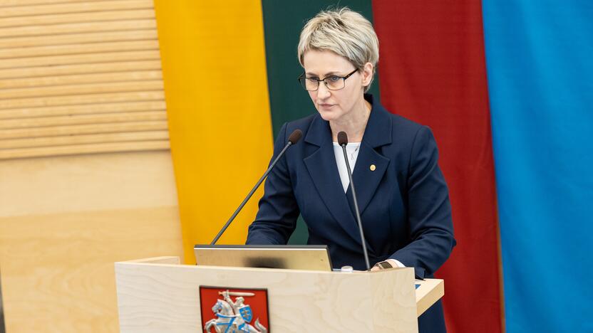 Seimas susirinko į neeilinę sesiją