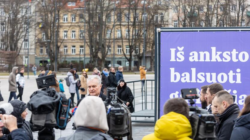 Tęsiasi išankstinis balsavimas savivaldos rinkimuose